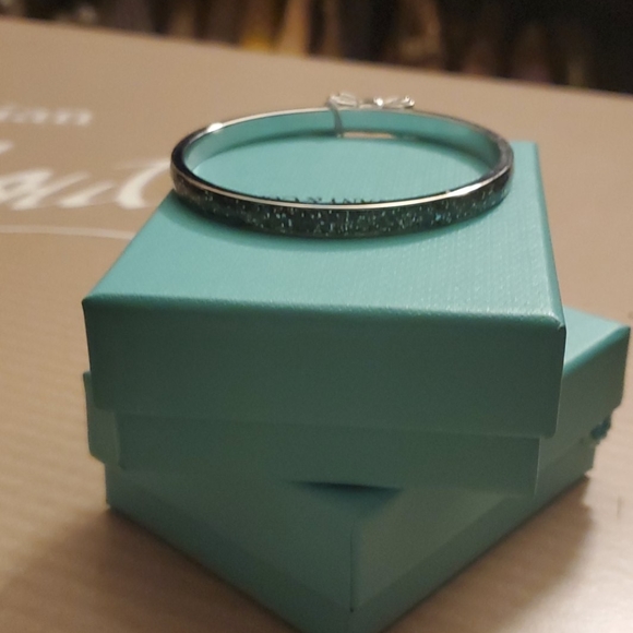 KATESPADE Authentic Bracelet - Picture 3 of 4
